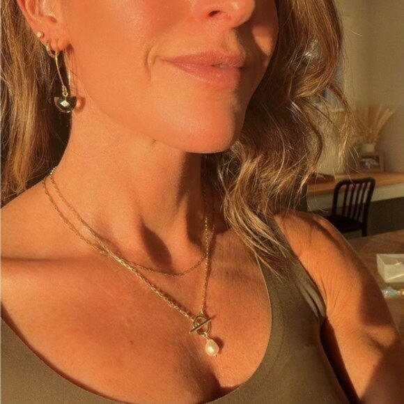 Gold Pearl Toggle Necklace Waterproof Non Tarnish Hypoallergenic Gift for Her - Picture 1 of 10